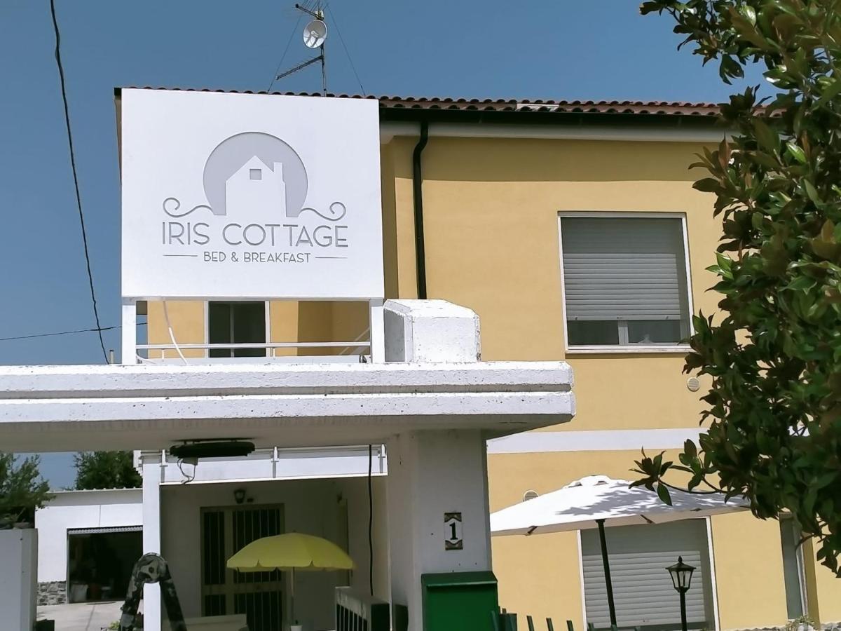 كامبومارينو B&B Iris Cottage المظهر الخارجي الصورة